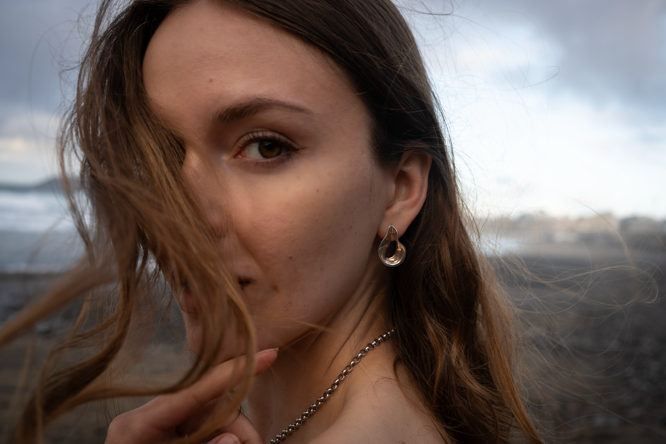 Organiczne kolczyki Salty Kisses Silver Marai — alternatywa boho dla minimalistek