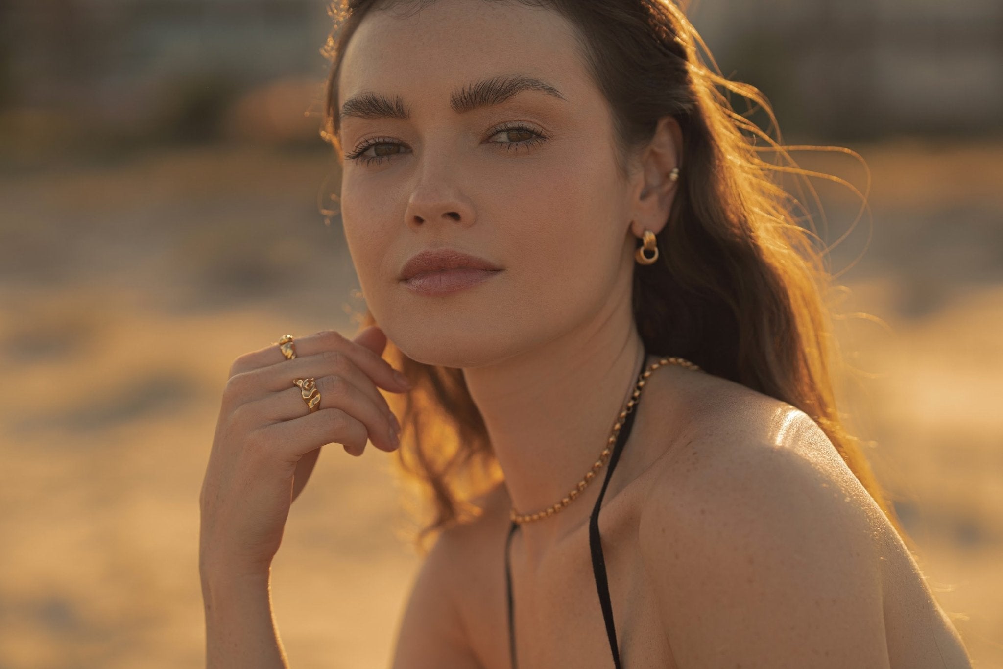  - kolczyki Boss Babe Gold - Marai Jewelry