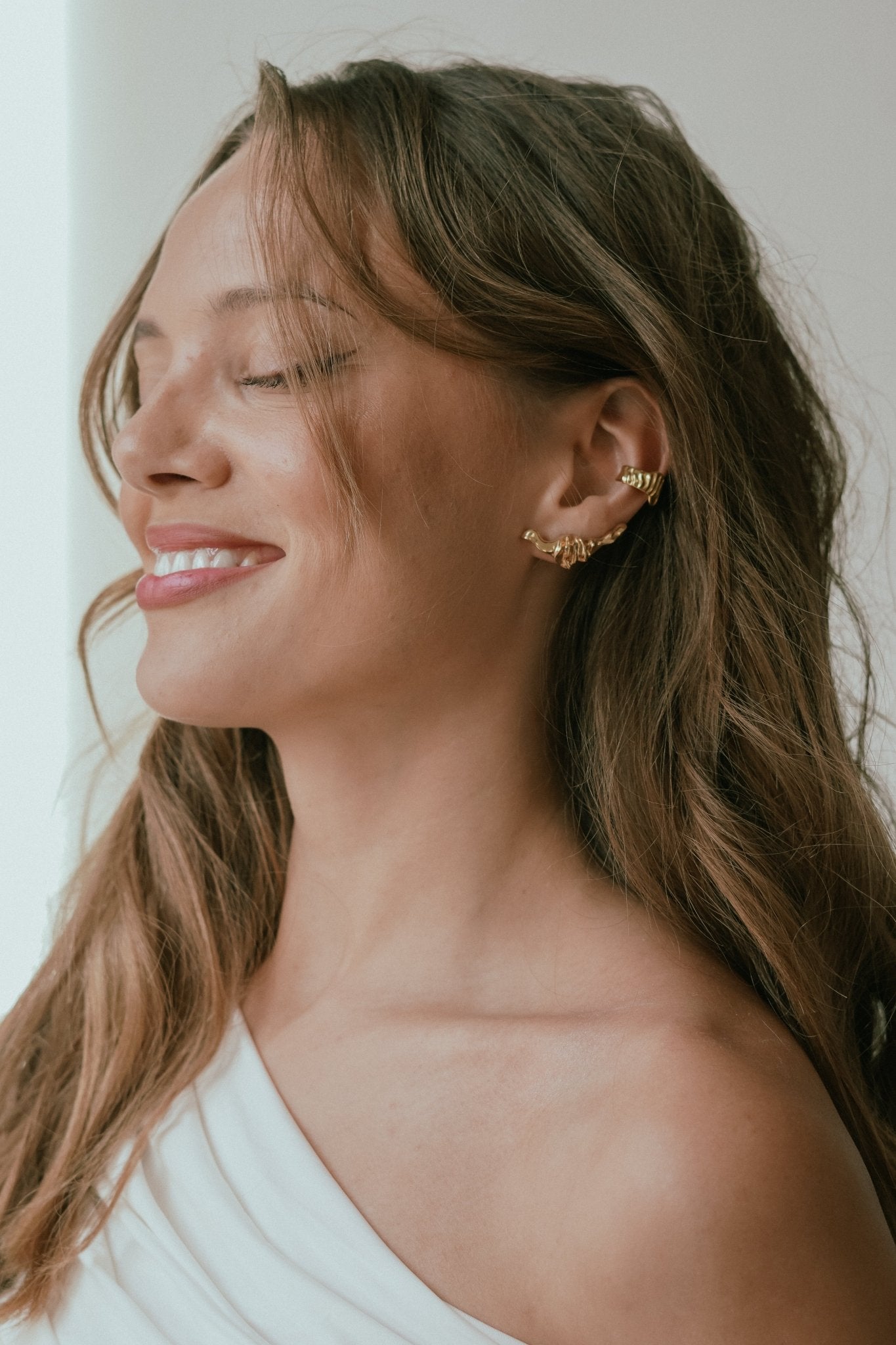  - nausznica ONDA gold - Marai Jewelry